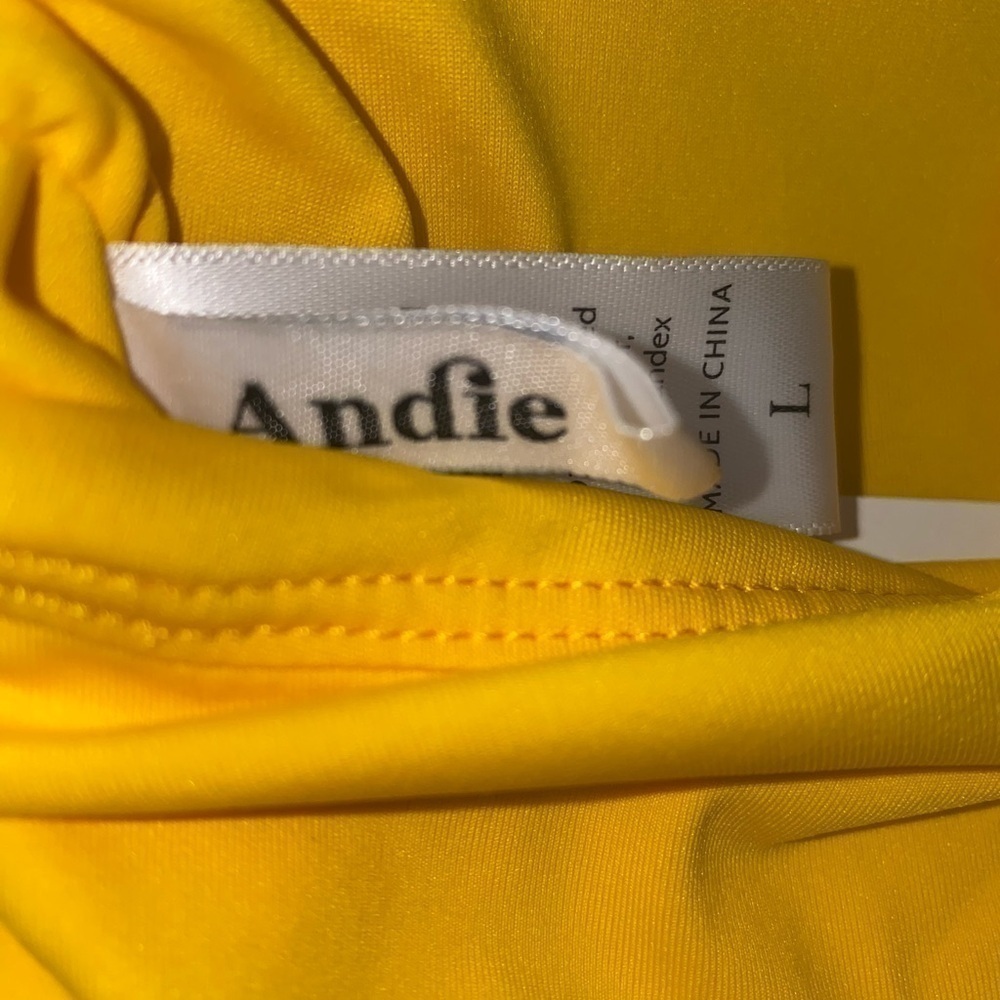 NWT Andie The Newport Bikini Top Sunbeam Yellow Women Size Large Classic Beachy - Picture 6 of 7